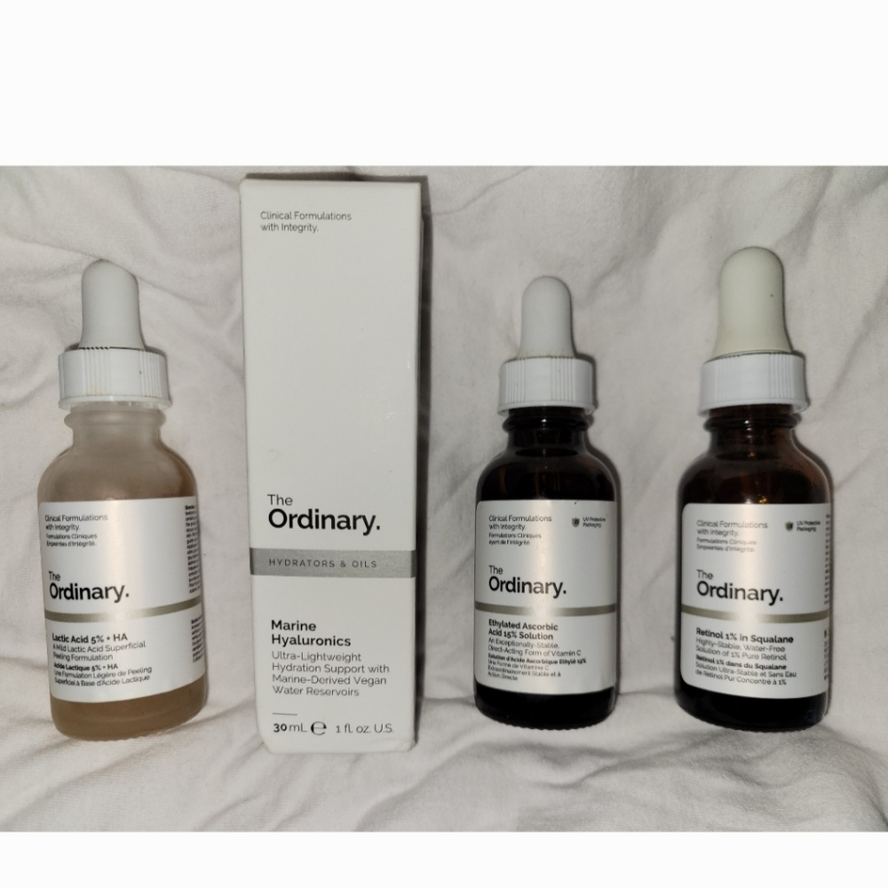 The Ordinary Lot of 4 Plus FREE Gift of Cerave Moisturizing Cream!